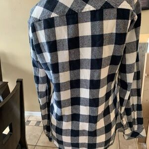 Natural Reflections checked light flannel pocketed woman’s shirt large
